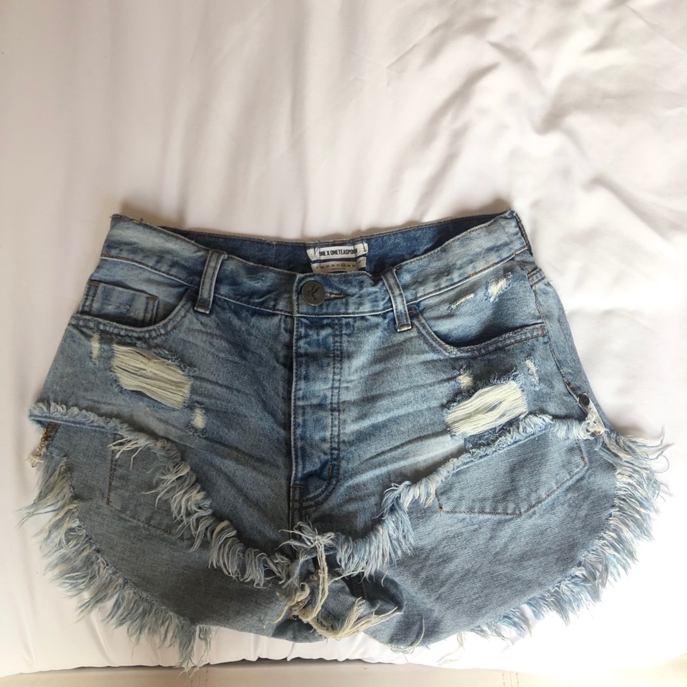One Teaspoon Rollers shorts